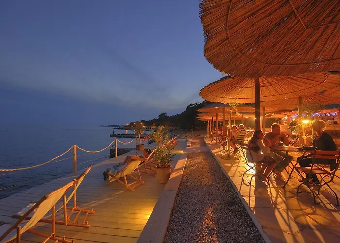 Easyatent Tent Bijela Uvala * Πόρετς